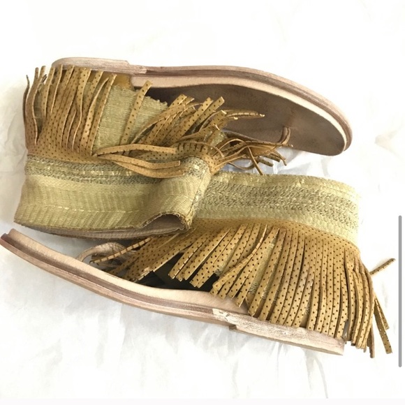 Free People Wonder Land Fringe Sandal 38 - Picture 2 of 5